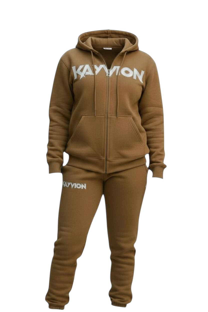 CARAMELIZED KAYVION SWEAT SUIT