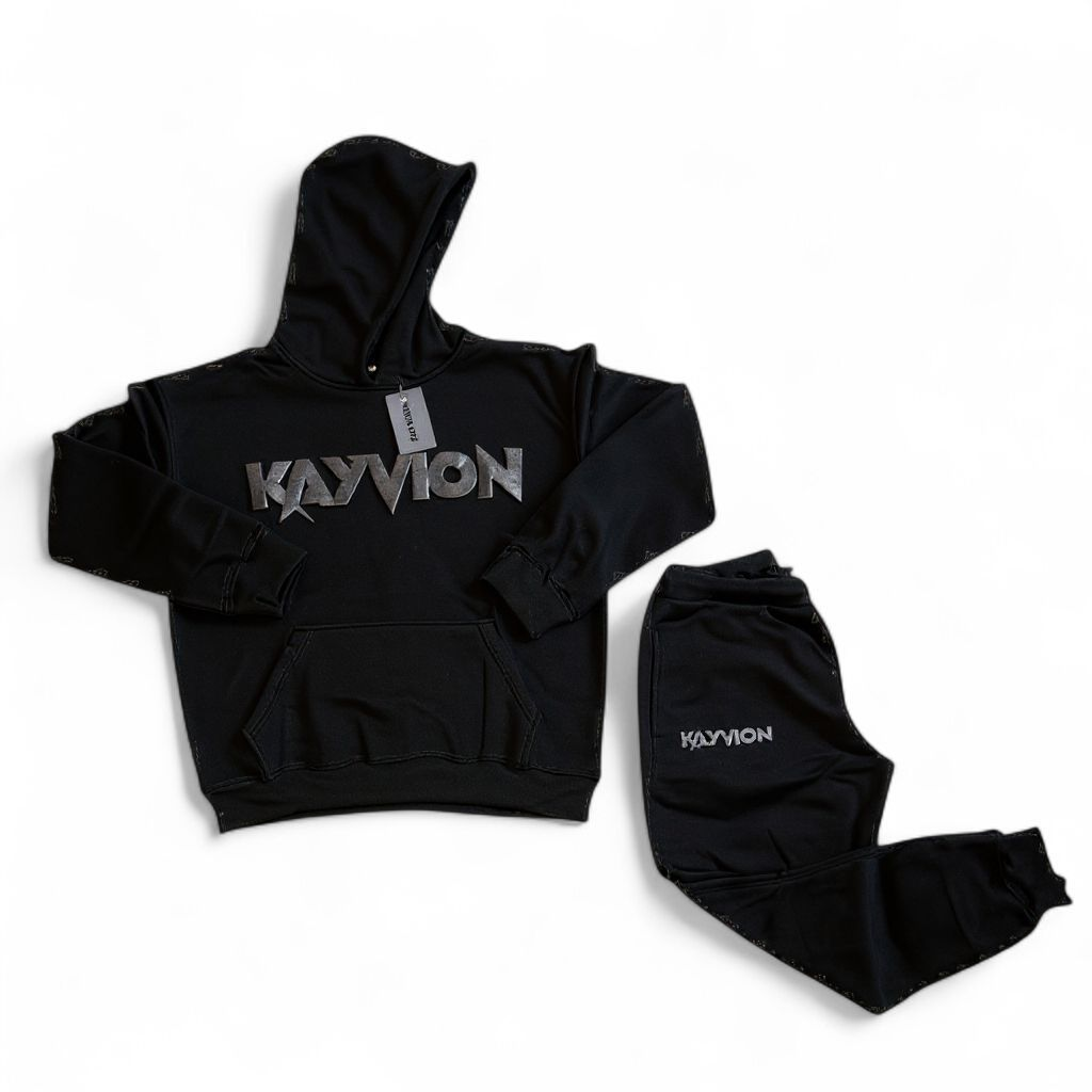 BLACK CAT KAYVION SWEAT SUIT